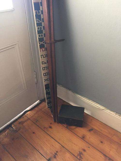 VINTAGE DUMPY LEVEL IN ORIGINAL BOX WITH STAND