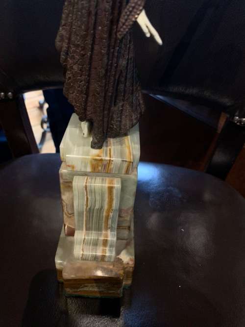 VINTAGE ART DECO FIGURINE ON MARBLE BASE