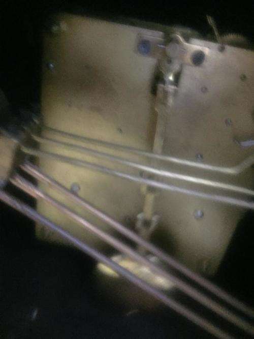 VINTAGE ART DECO MANTEL CLOCK ( WORKING WELL)