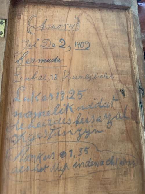 Boer War : POW Bible Box with Bible made in Bermuda 1902 ( 15 x 10 cm )