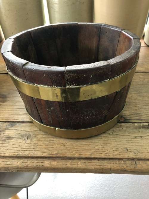 Twee Kaapse Balies ( Teebalie en Soutbalie )25 x 24 x 15, 22 x 23 x 17 cm