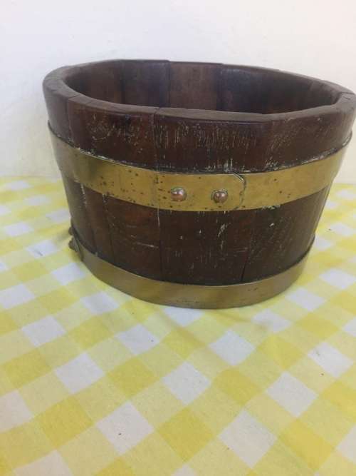 Twee Kaapse Balies ( Teebalie en Soutbalie )25 x 24 x 15, 22 x 23 x 17 cm