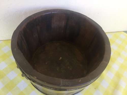 Twee Kaapse Balies ( Teebalie en Soutbalie )25 x 24 x 15, 22 x 23 x 17 cm