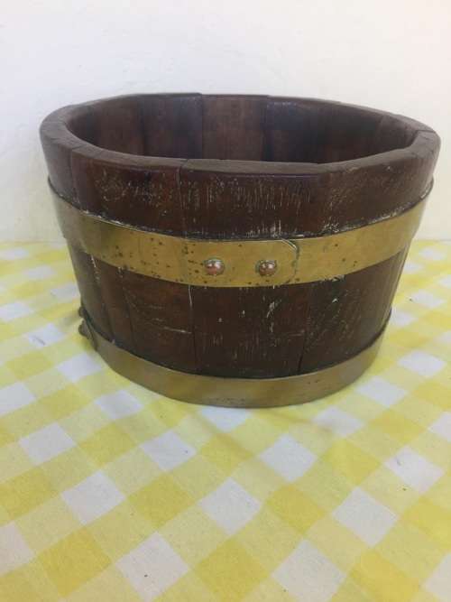 Twee Kaapse Balies ( Teebalie en Soutbalie )25 x 24 x 15, 22 x 23 x 17 cm