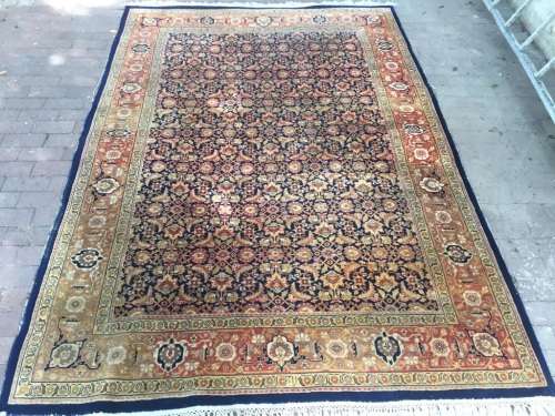 GENUINE PERSIAN RUG ( 204 x 300 cm )