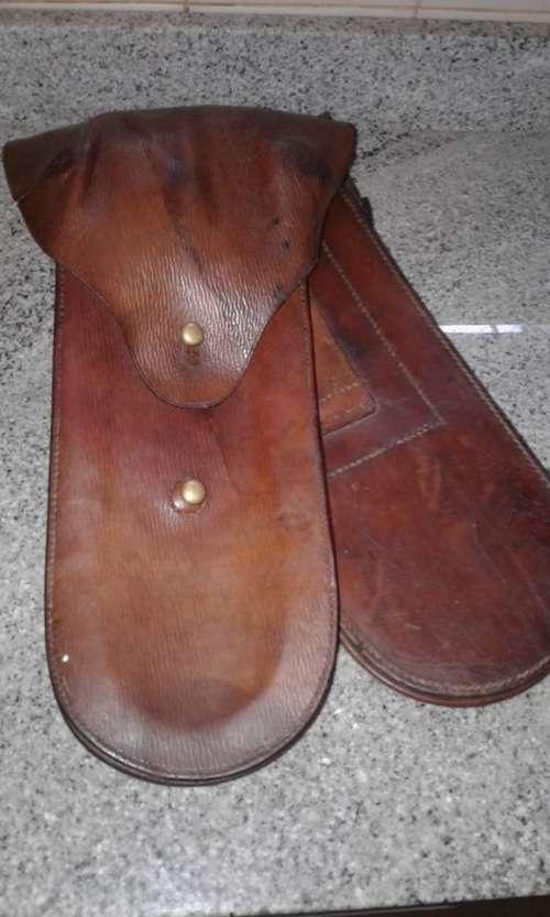 BOER WAR: SET OF LEATHER POMMEL BAGS , SOUTH AFRICAN CONSTABULARY CIRCA 1901