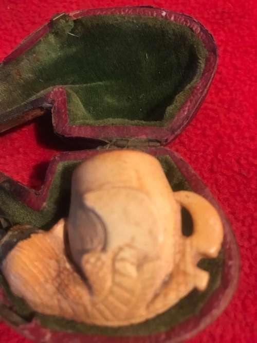 COLLECTION OF 7 VINTAGE PIPES