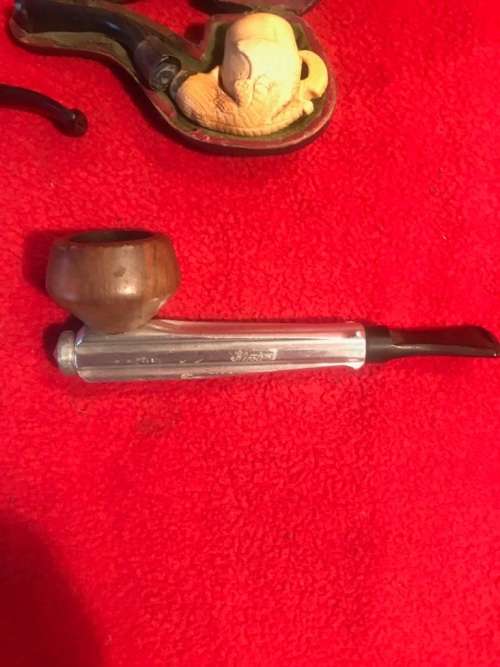 COLLECTION OF 7 VINTAGE PIPES
