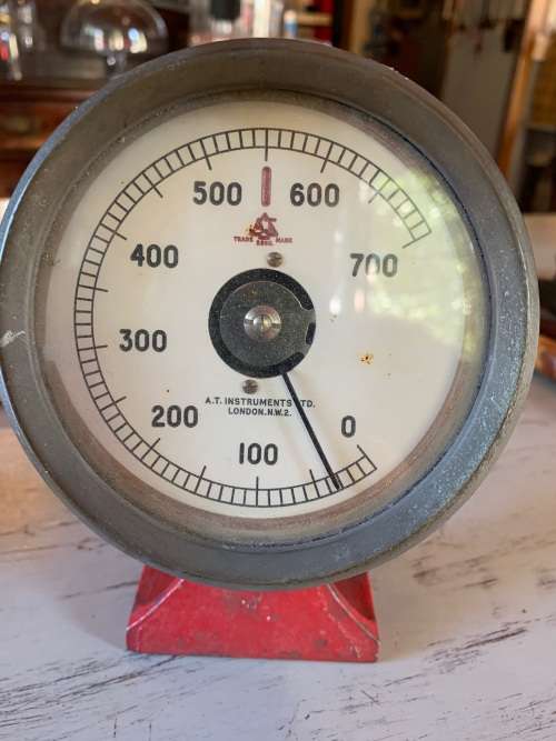 Vintage Pressure Gauge ( 18 x 12 x 12 cm )