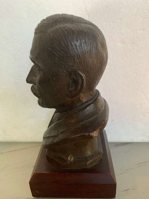 BRONZE BUST OF JBM HERTZOG BY COERT STEYNBERG ( 22 CM )