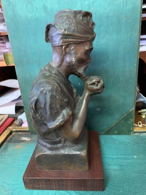 Rare Anton van Wouw Bronze : Sudwane Tokozile ( The Coffee Drinker ) 30 cm High