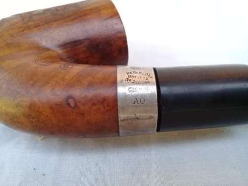 Rare Vriendschap Pipe: Petersen with Coat of arms of South Africa, Australia and UK