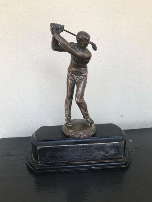 Bronze Golfing Trophy circa 1977 ( 23 cm high )