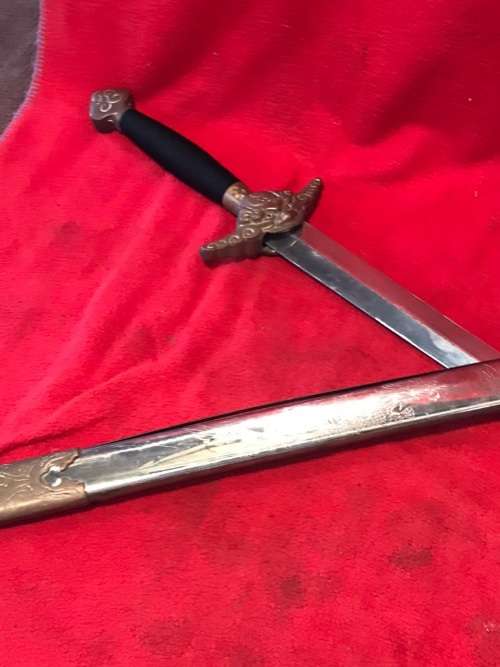 VINTAGE DISPLAY SWORD WITH SCABBARD ( 103 cm )