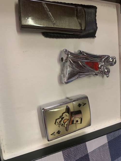 Lighters: Marilyn Monroe in box plus 3 other