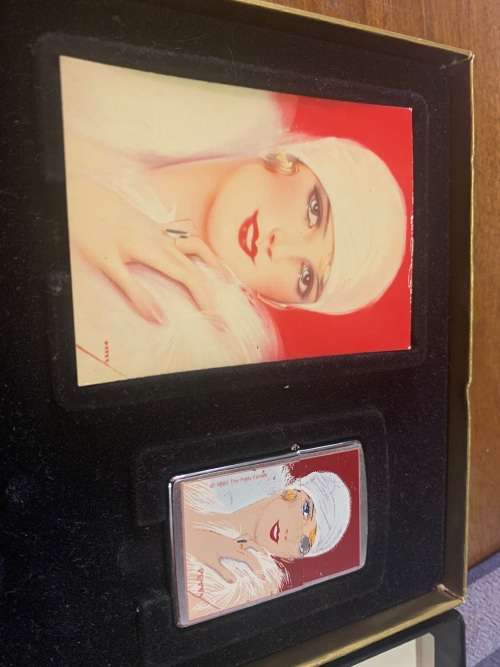 Lighters: Marilyn Monroe in box plus 3 other