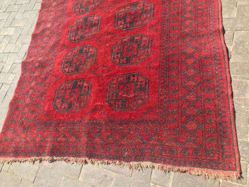 Orginal Persian Rug (155 x 176cm )