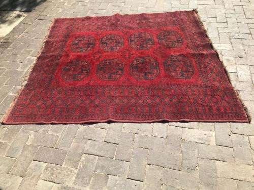 Orginal Persian Rug (155 x 176cm )