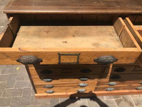 Original Oregan Printers Cabinet in good condition ( 128 x 100 x 40 cm )