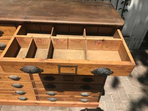 Original Oregan Printers Cabinet in good condition ( 128 x 100 x 40 cm )