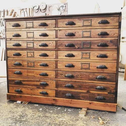 Original Oregan Printers Cabinet in good condition ( 128 x 100 x 40 cm )