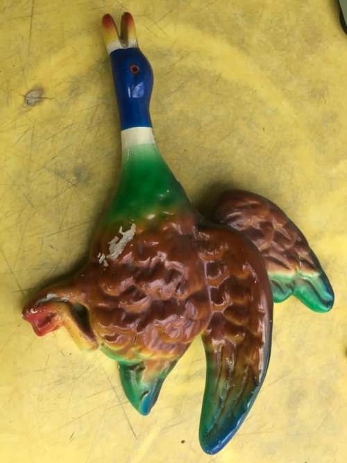 Pair of Flying Ducks ( 23 x 18, 16 x 13 cm )