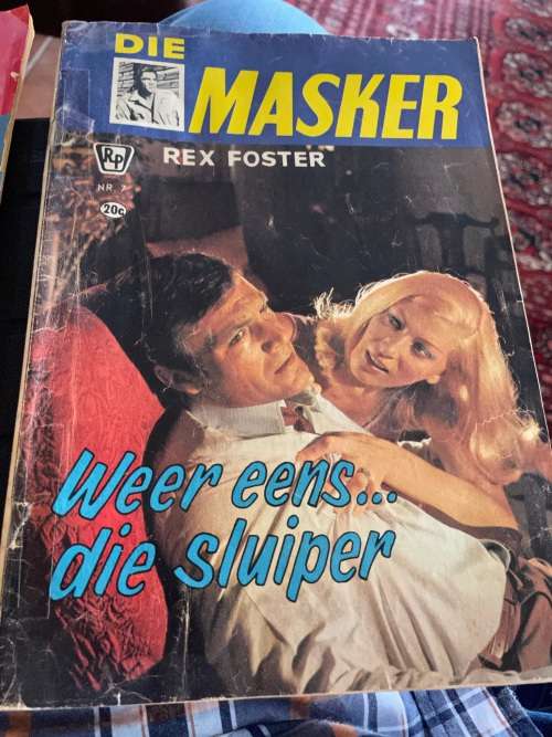 Photobooks/ Fotoverhaal: Die Masker ( Twee beskikbaar , bod is per boekie )