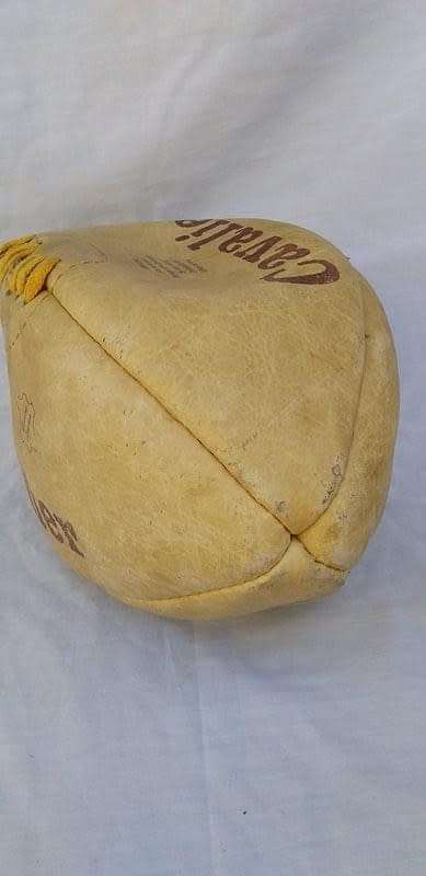 Rugby Ball: Genuine Leather Cavalier Ball