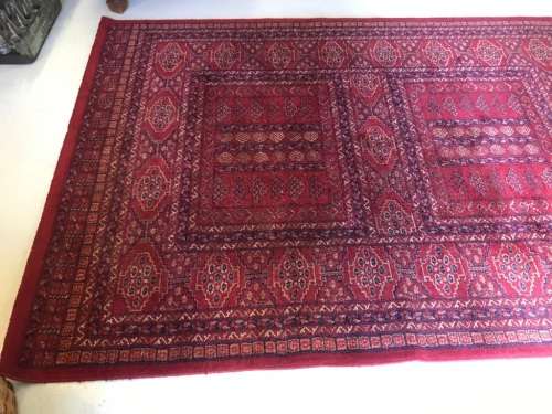 Beautiful Turkish Rug ( 227 x 157 cm )