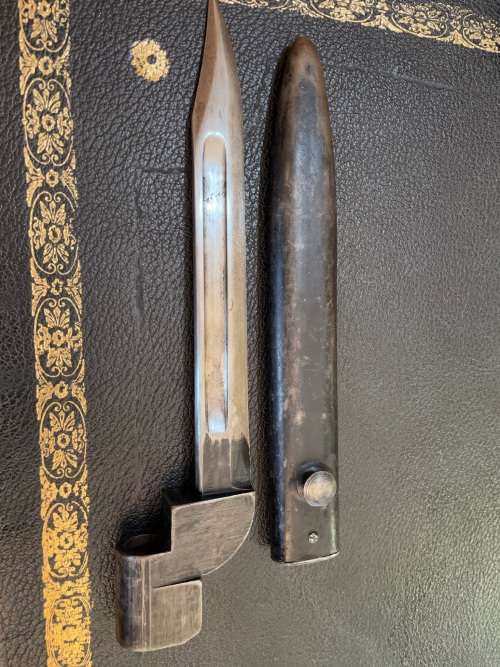 Bayonet :British No9 Mk1 303Rifle M50 with Scabbard