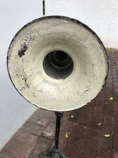 Beautiful Cast Iron Streetlamp ( 90 x 46 cm )