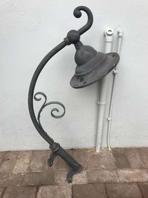 Beautiful Cast Iron Streetlamp ( 110 x 32 cm )