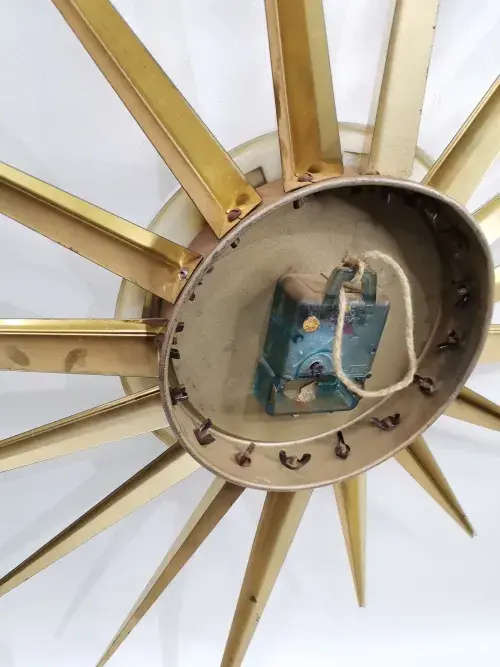 Retro Verichron Starburst Clock