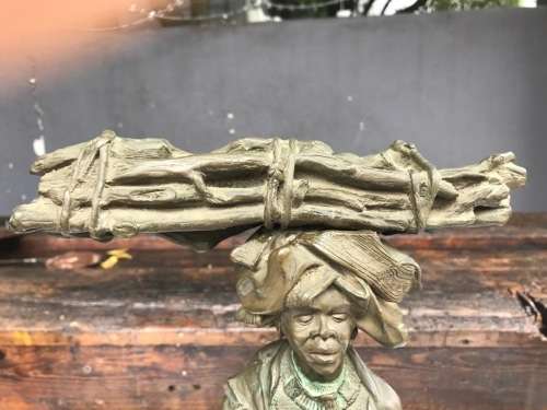 Bronze of Xhosa Woman : Owen Llewellyn Davies