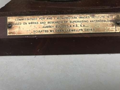 Bronze of Xhosa Woman : Owen Llewellyn Davies