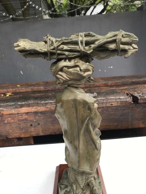 Bronze of Xhosa Woman : Owen Llewellyn Davies