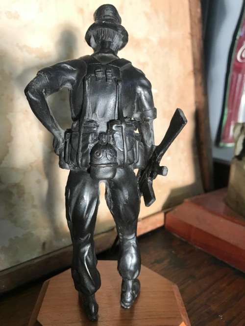 SADF Soldier on Stand ( 24 cm )