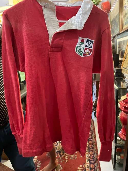 Rugby Jersey: Vintage British Lions Replica Jersey