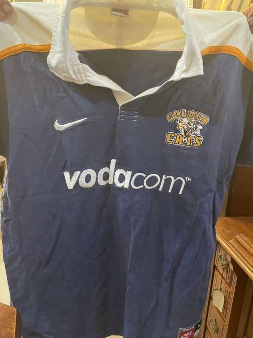 Rugby Match Jersey : Golden Cats no 11