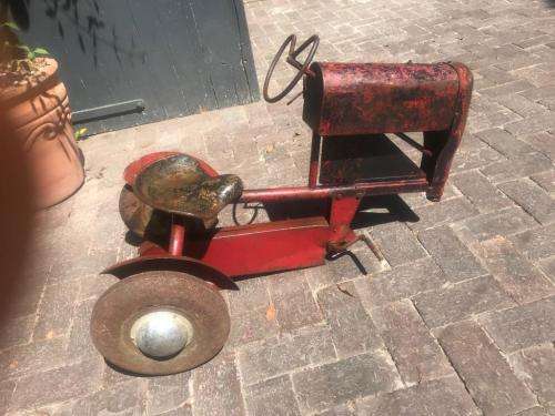 Rare Triang Pedal Tractor circa 1950`s