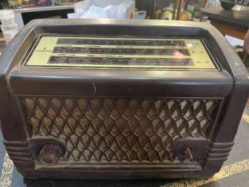 Two Vintage Radios: Siemens and Mullard