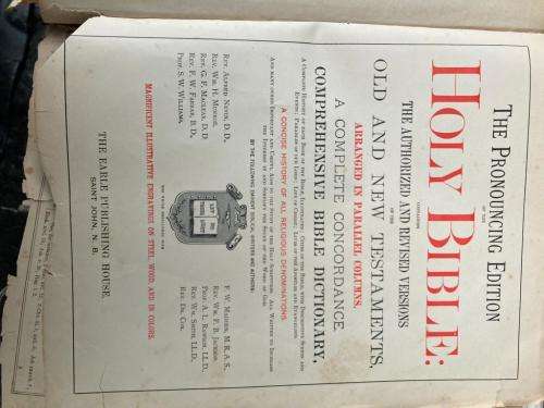 English Bible : Pronouncing Parallel Bible circa 1800`s