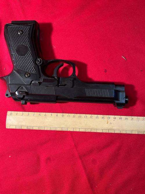 2 Pistols and 1 AK Props