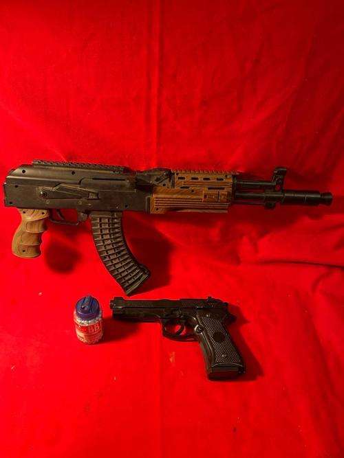 2 Pistols and 1 AK Props