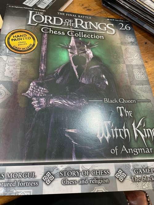 Lord of the Rings Chess set and Board