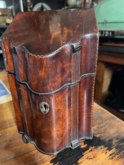 Georgian Mahogany Cutlery Box ( 19cm high )