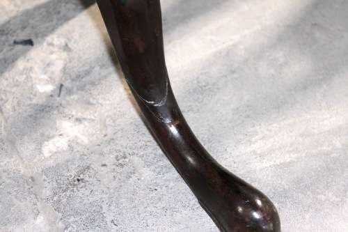 Rare Georgian Mahogany Tilttop Piecrust Table ( 61 x 66 cm )