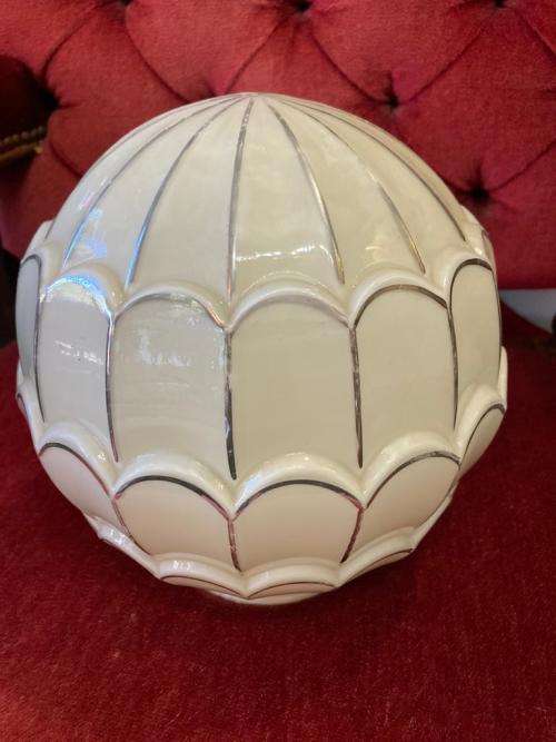 Beautiful Art Deco Ceiling Light Shade ( 20 cm high , 10 cm diameter)