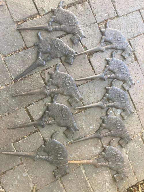 Rare Vintage Cast Iron Dog no Poo Signs ( 29 cm )