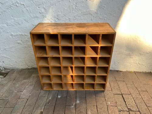 Vintage Oregan Pigeonhole Cabinet ( 78 x 76 x 32 cm )